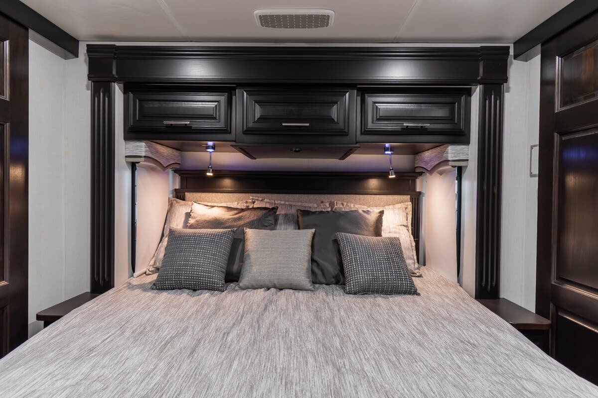 Bus-Stuff.com Class A Rv For Sale