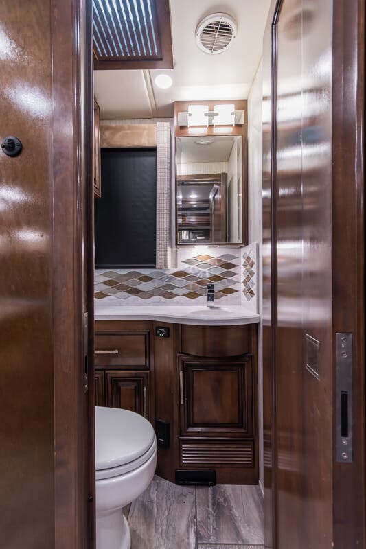 Bus-Stuff.com Class A Rv For Sale