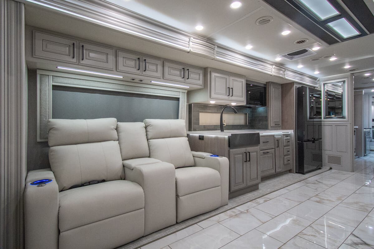 Bus-Stuff.com Class A Rv For Sale