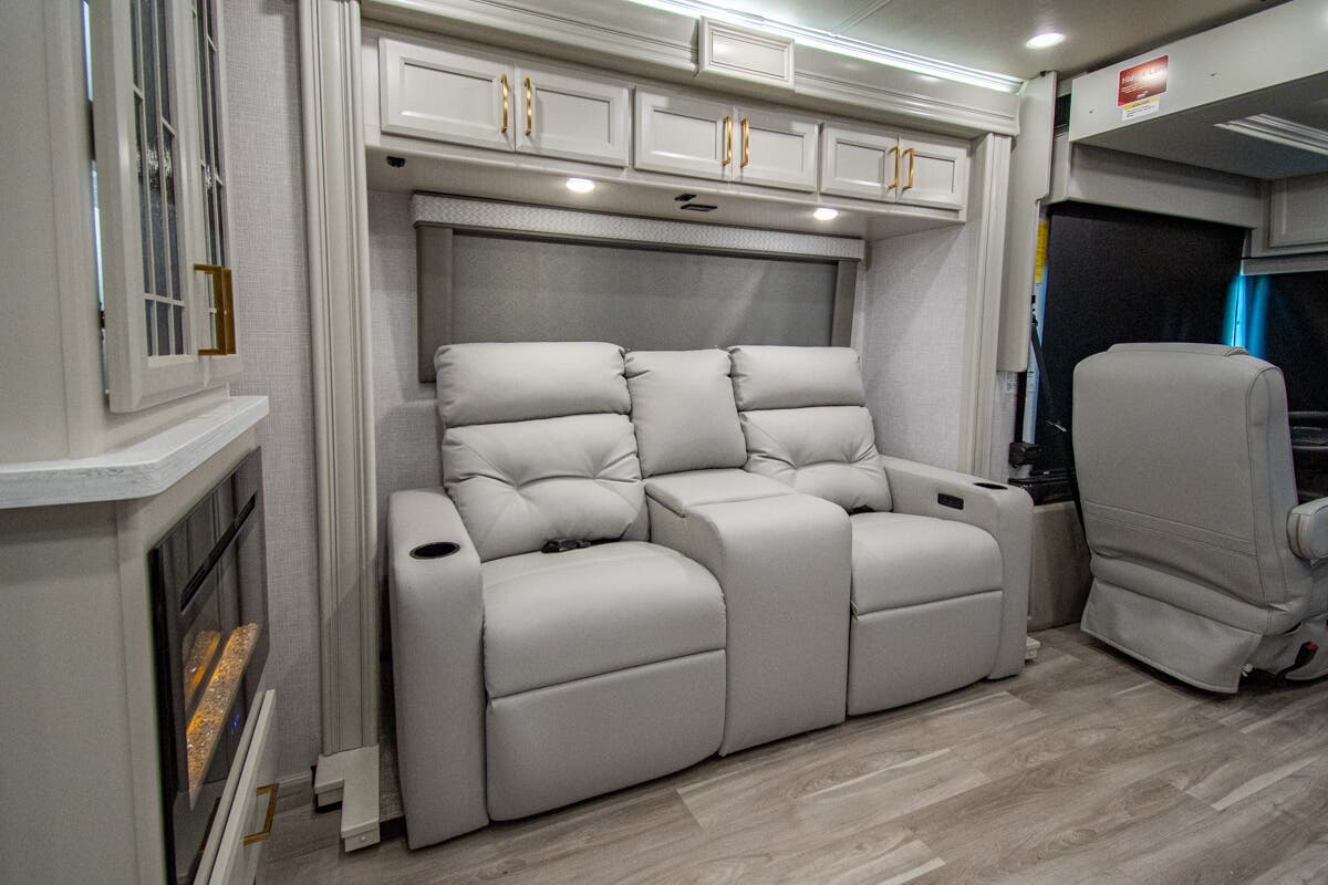 Bus-Stuff.com Class A Rv For Sale