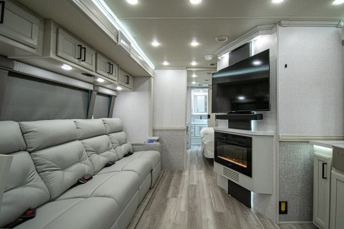Bus-Stuff.com Class A Rv For Sale