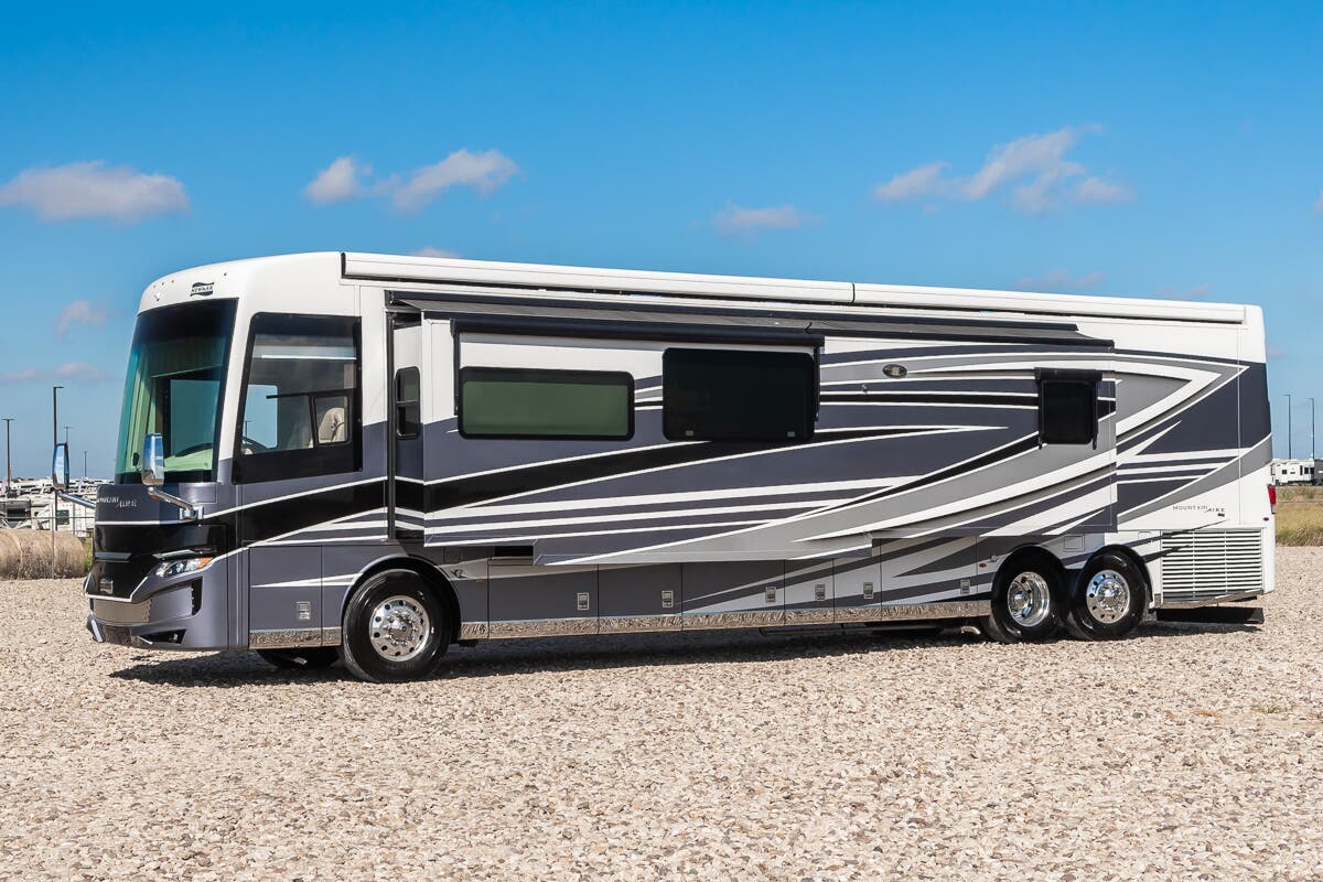 Bus-Stuff.com Class A Rv For Sale