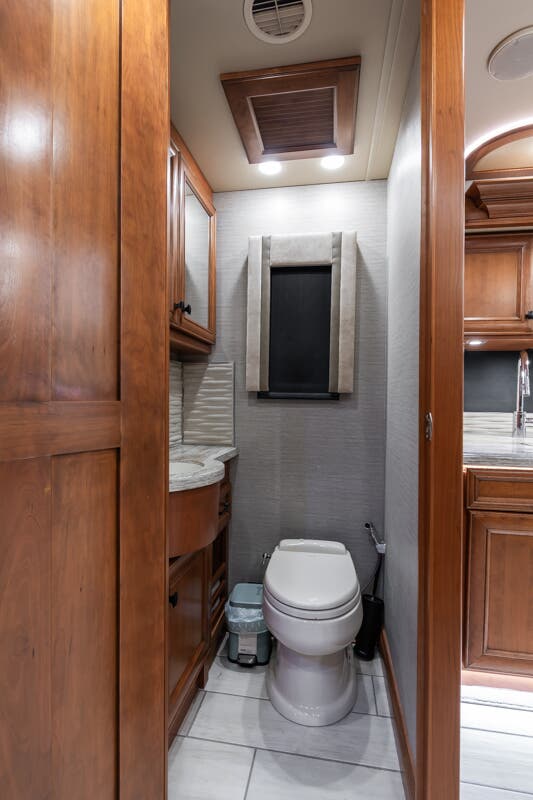 Bus-Stuff.com Class A Rv For Sale