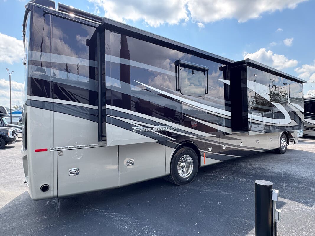 Bus-Stuff.com Class A Rv For Sale