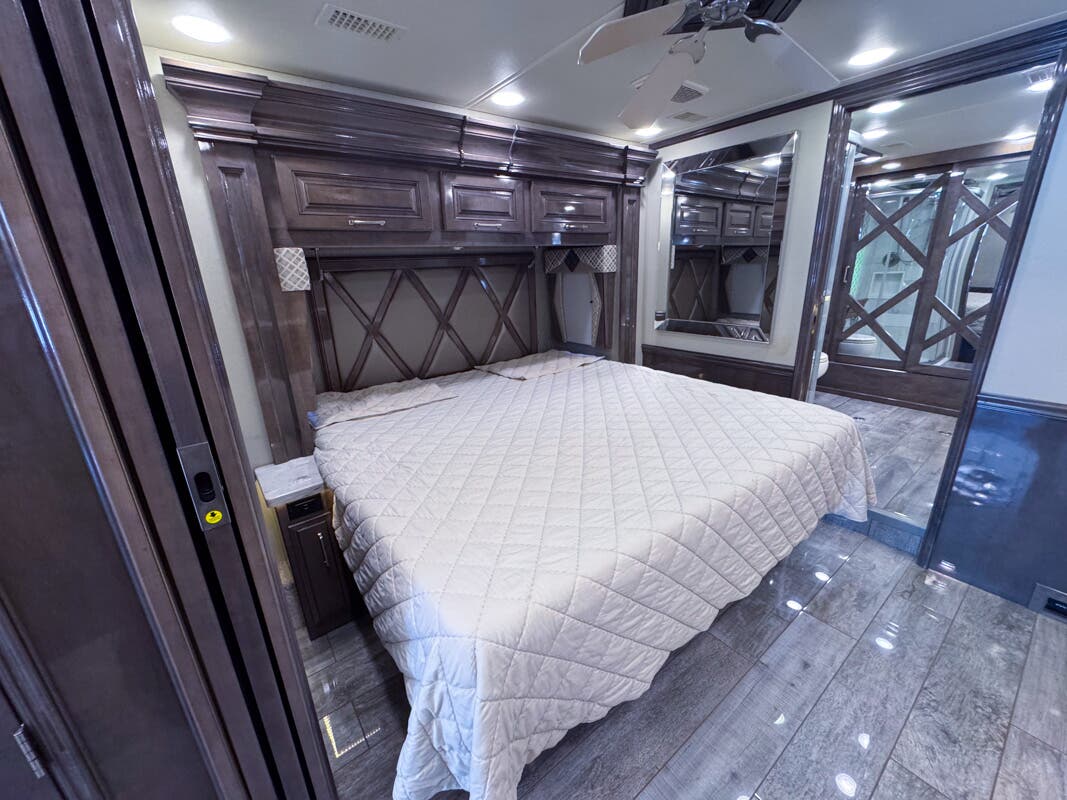 Bus-Stuff.com Class A Rv For Sale