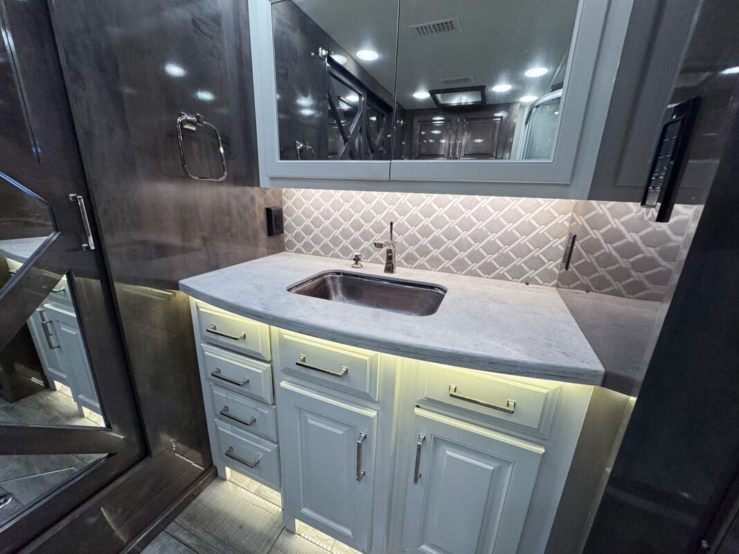 Bus-Stuff.com Class A Rv For Sale