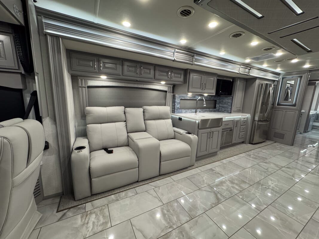 Bus-Stuff.com Class A Rv For Sale
