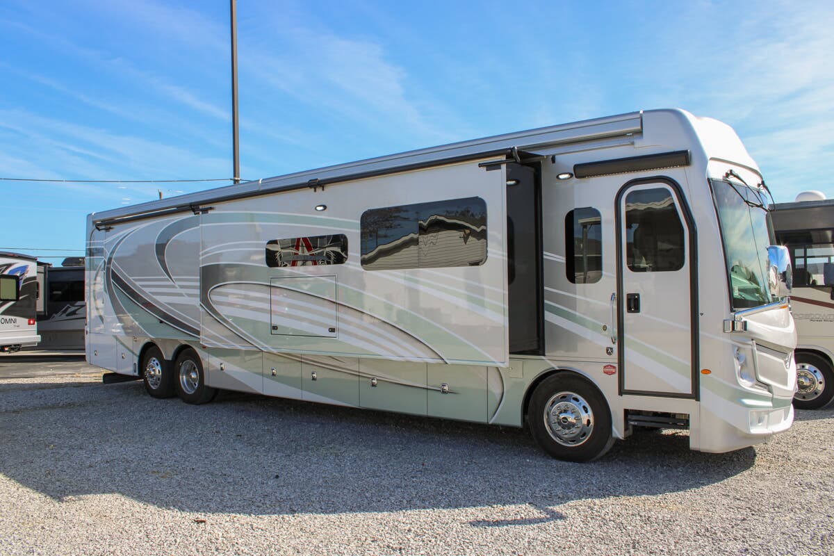 Bus-Stuff.com Class A Rv For Sale