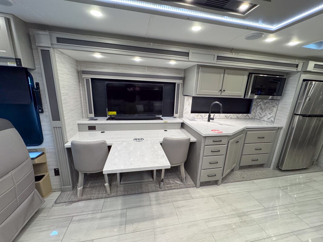 Bus-Stuff.com Class A Rv For Sale