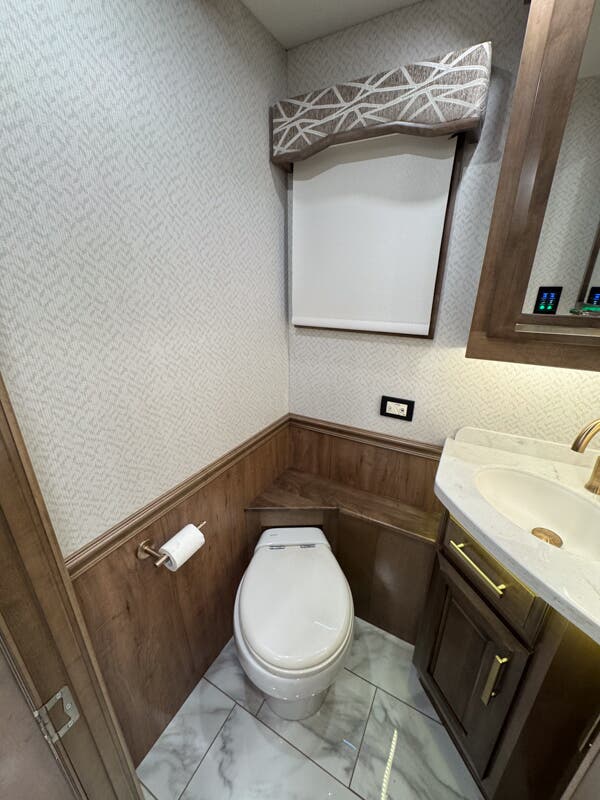 Bus-Stuff.com Class A Rv For Sale