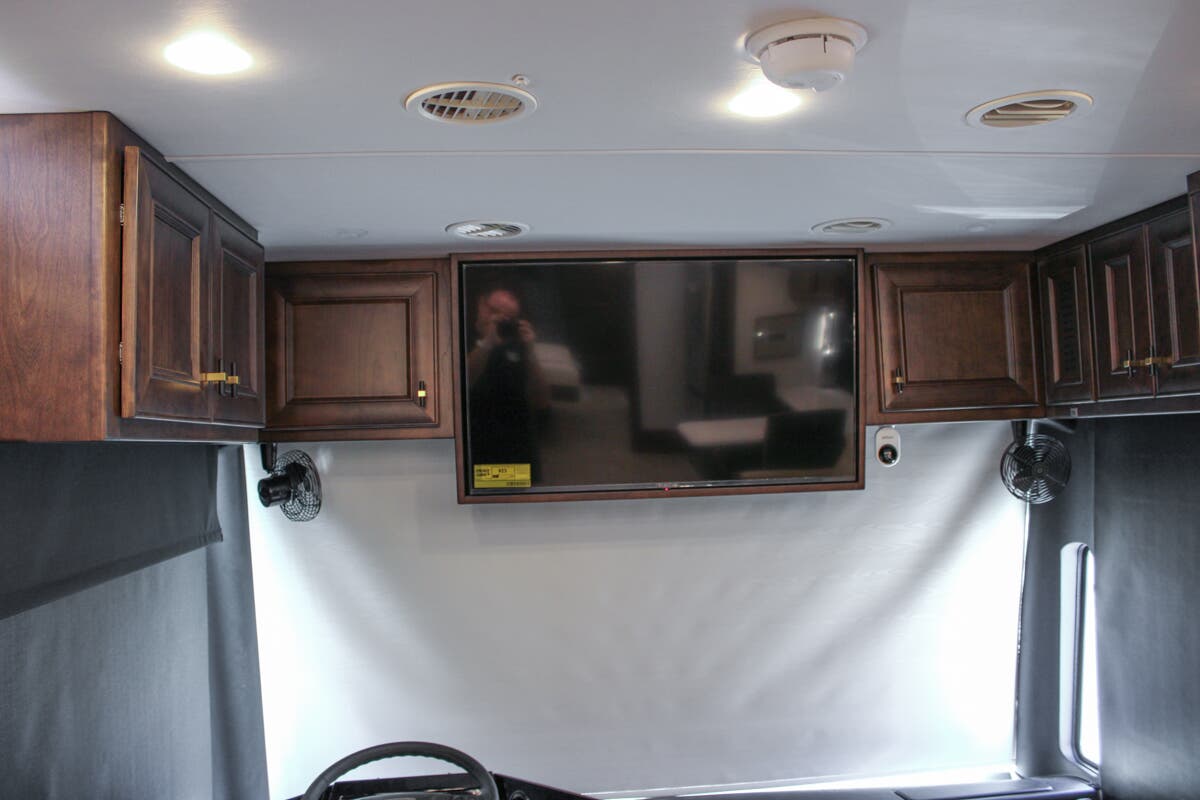 Bus-Stuff.com Class A Rv For Sale