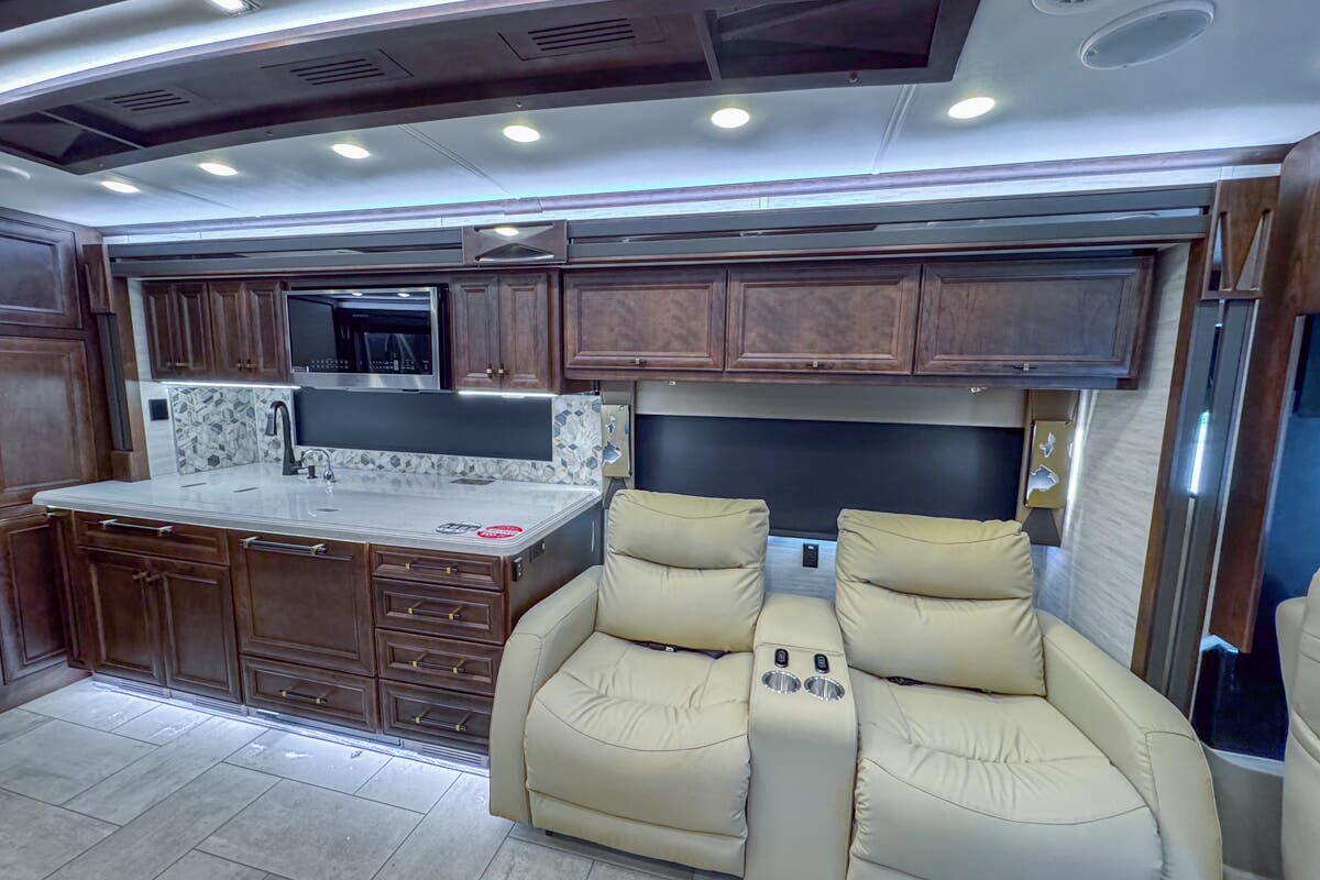 Bus-Stuff.com Class A Rv For Sale