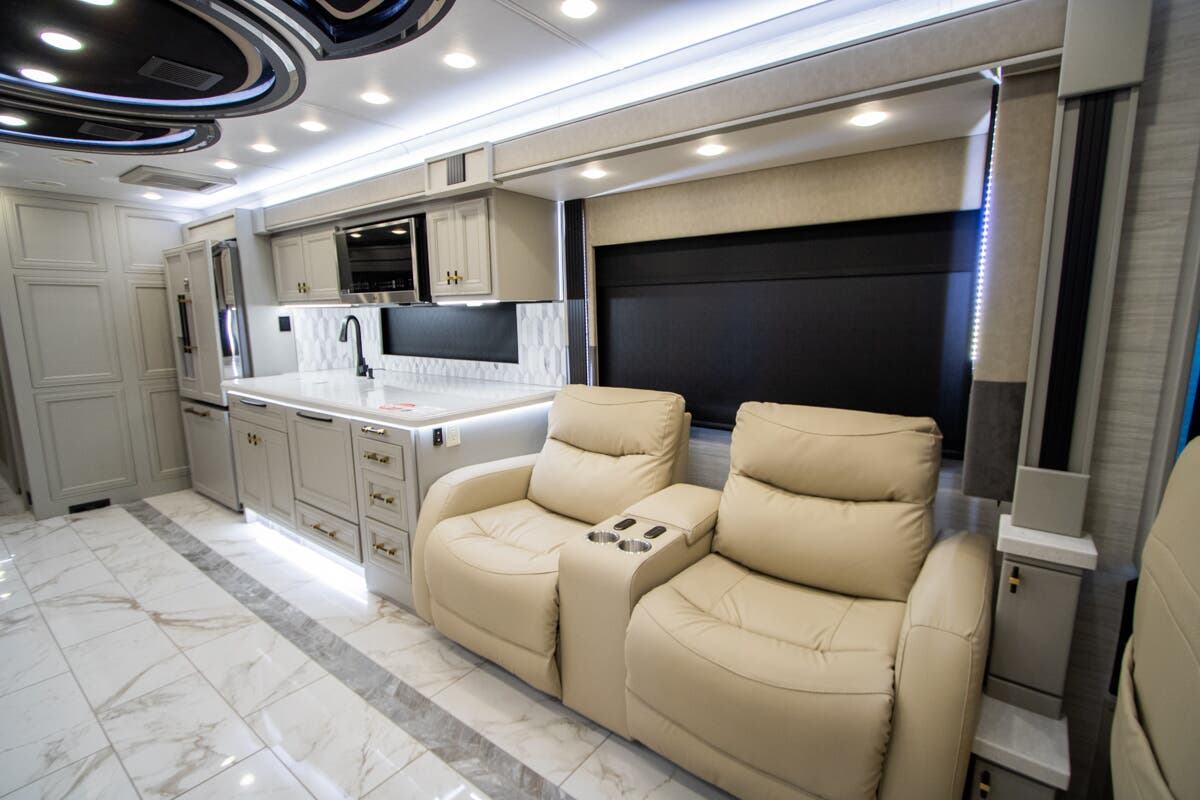 Bus-Stuff.com Class A Rv For Sale