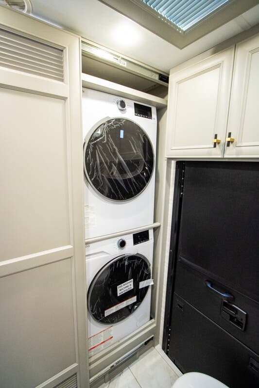 Bus-Stuff.com Class A Rv For Sale