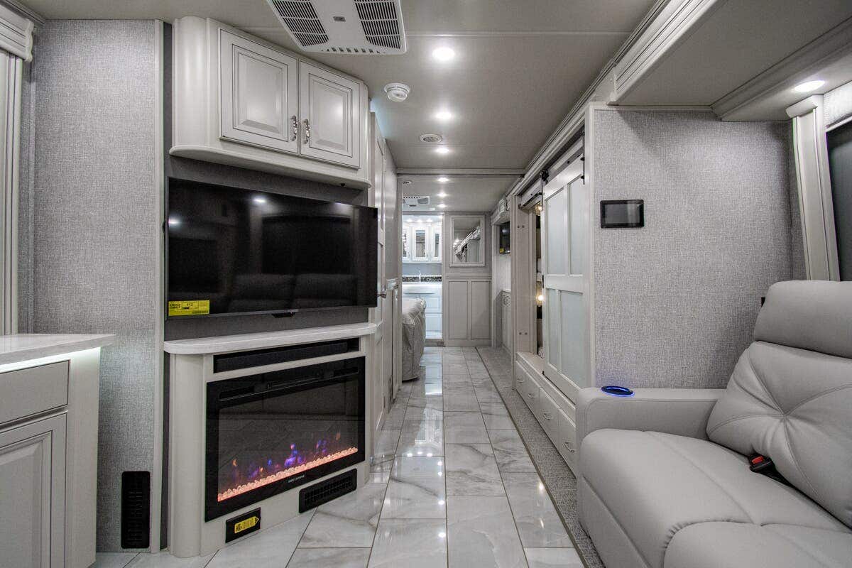 Bus-Stuff.com Class A Rv For Sale