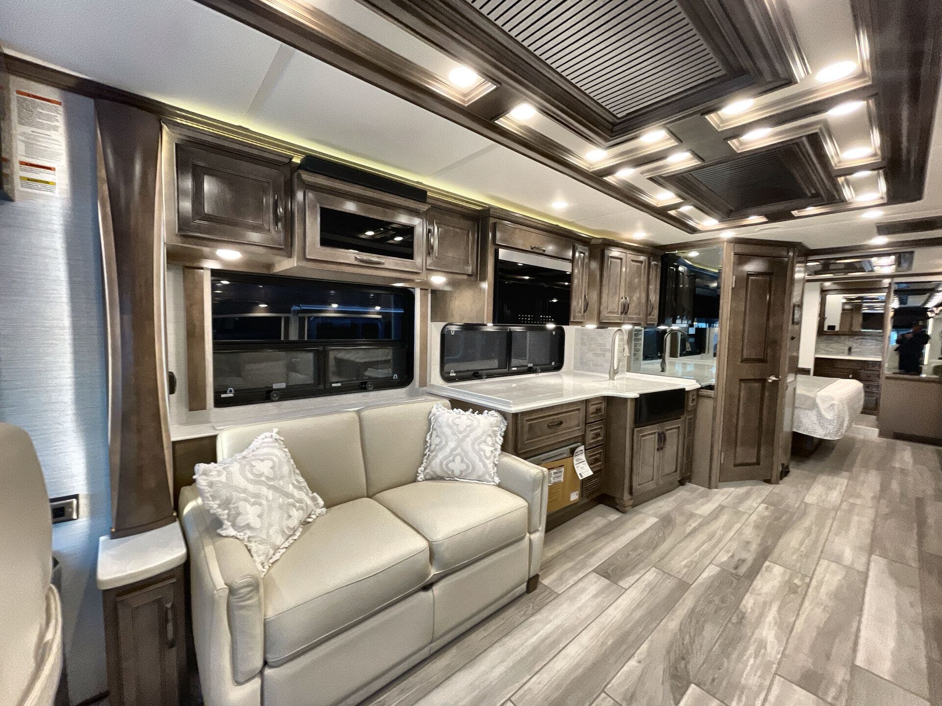 Bus-Stuff.com Class A Rv For Sale