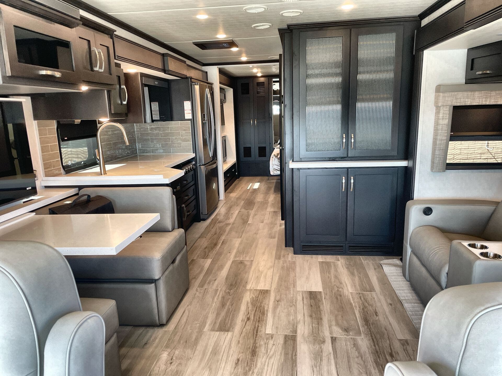 Bus-Stuff.com Class A Rv For Sale