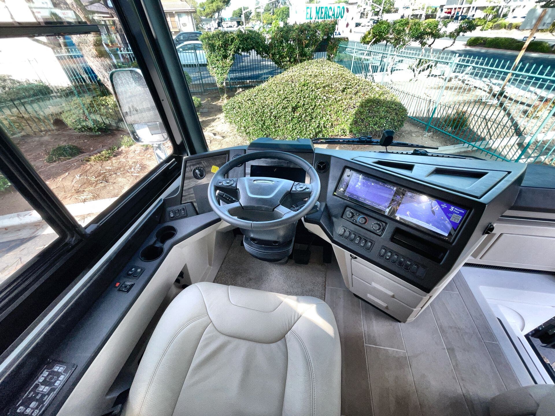 Bus-Stuff.com Class A Rv For Sale