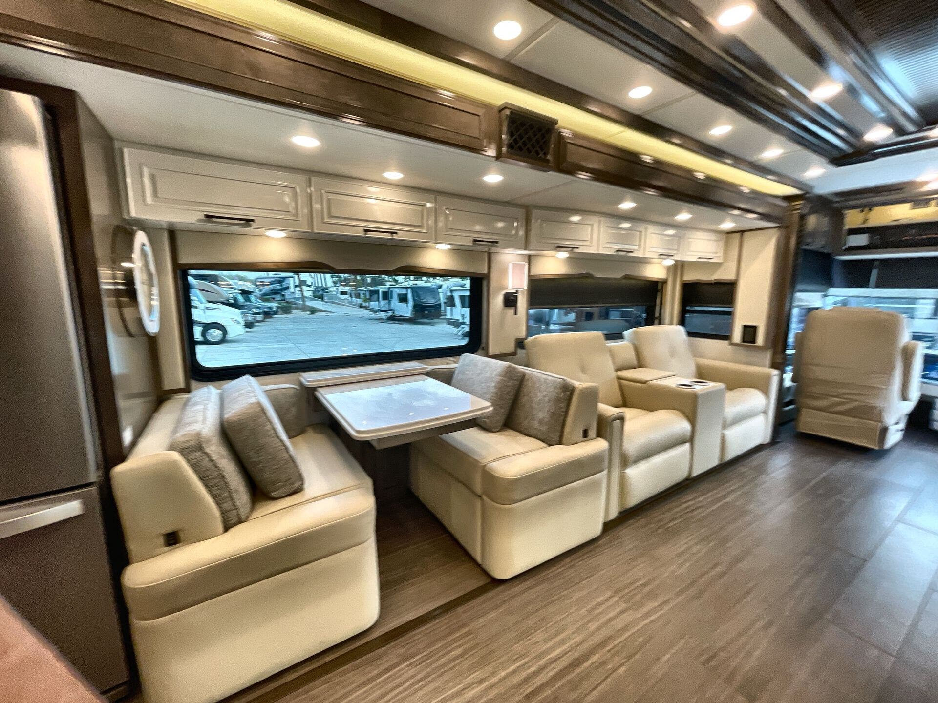 Bus-Stuff.com Class A Rv For Sale