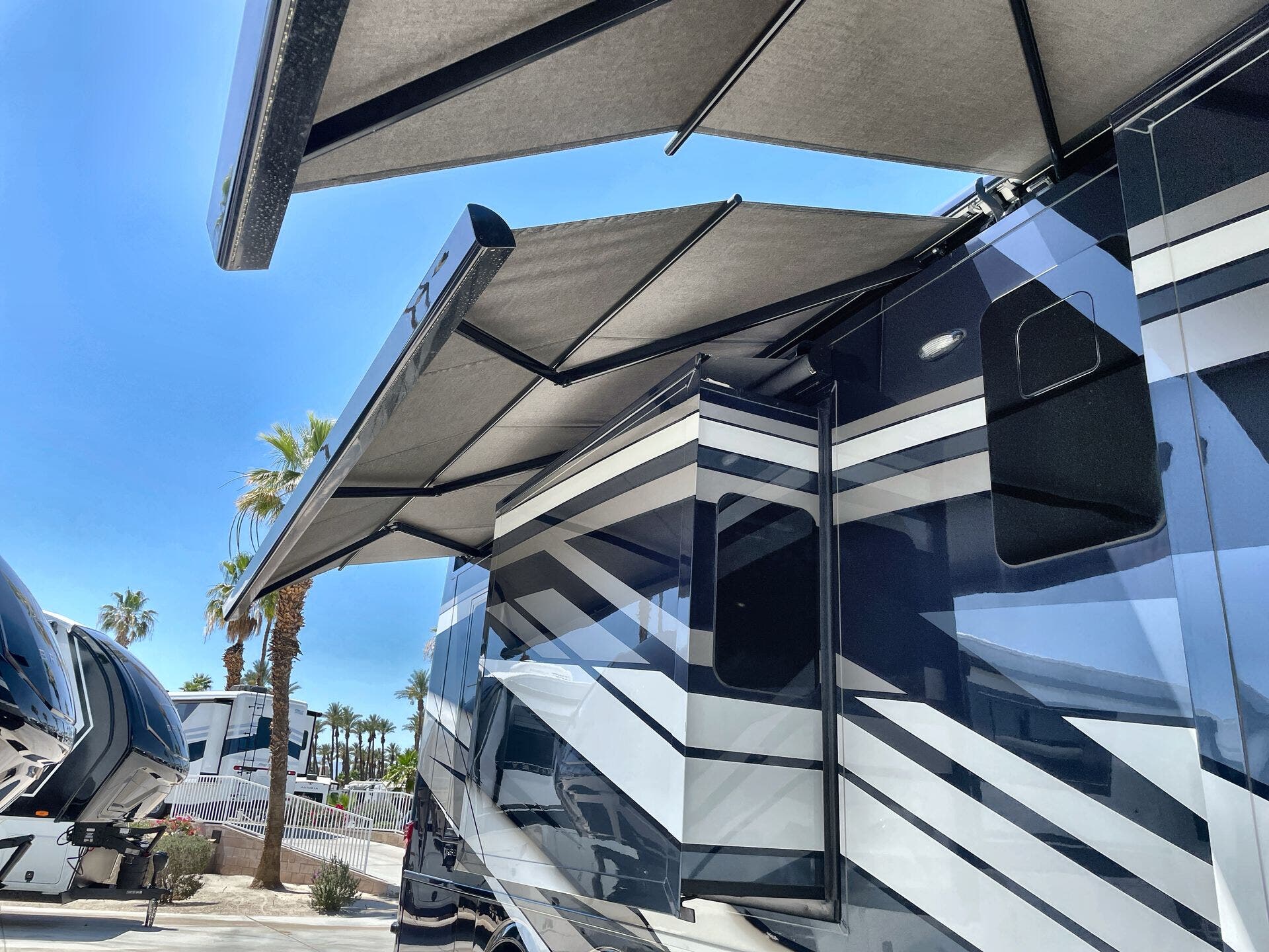Bus-Stuff.com Class A Rv For Sale